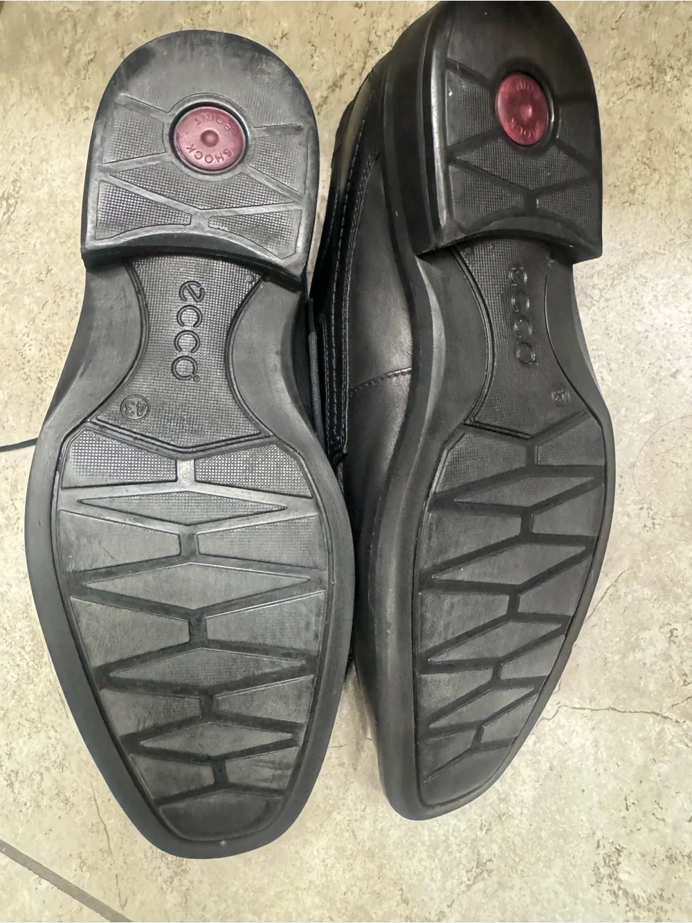 Ecco Black Leather Lace-Up Derbys for Men